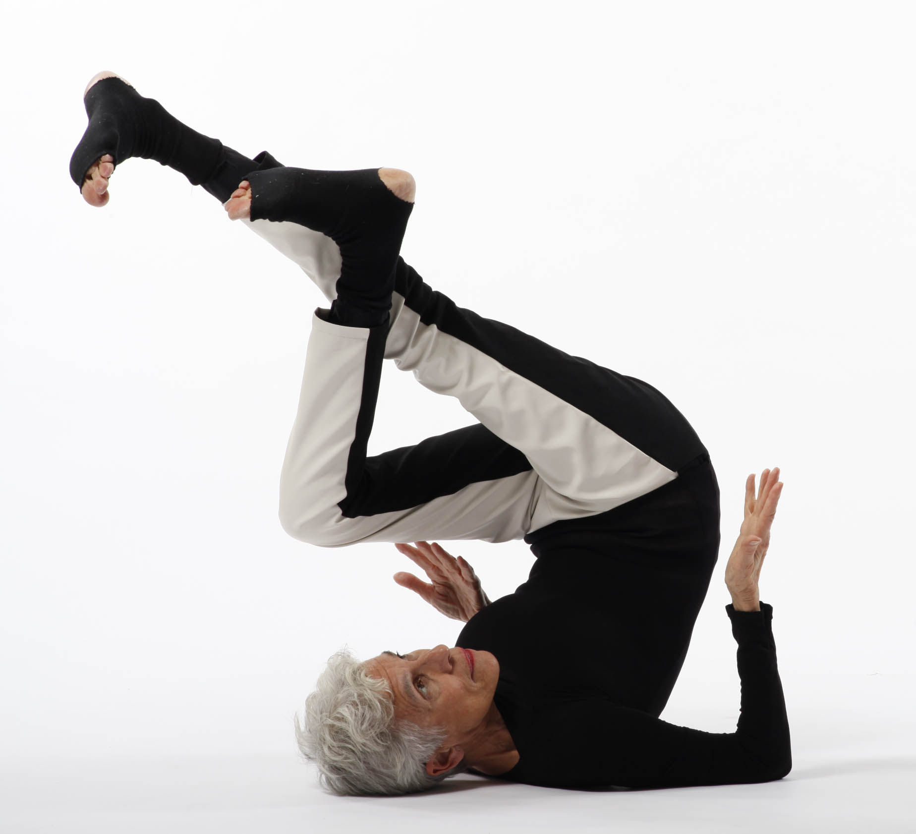 Wendy Osserman performing dance in studio